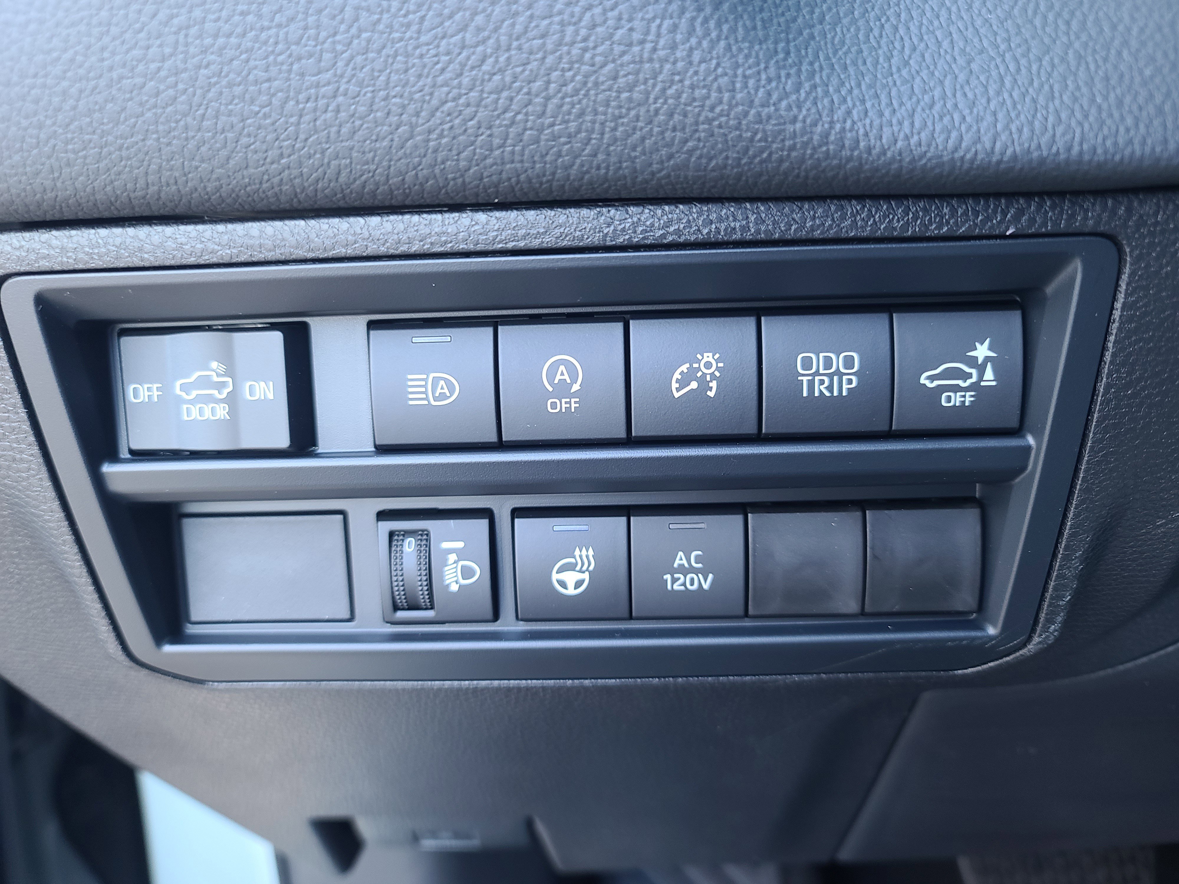 New 2026 Toyota Tundra Limited image 27