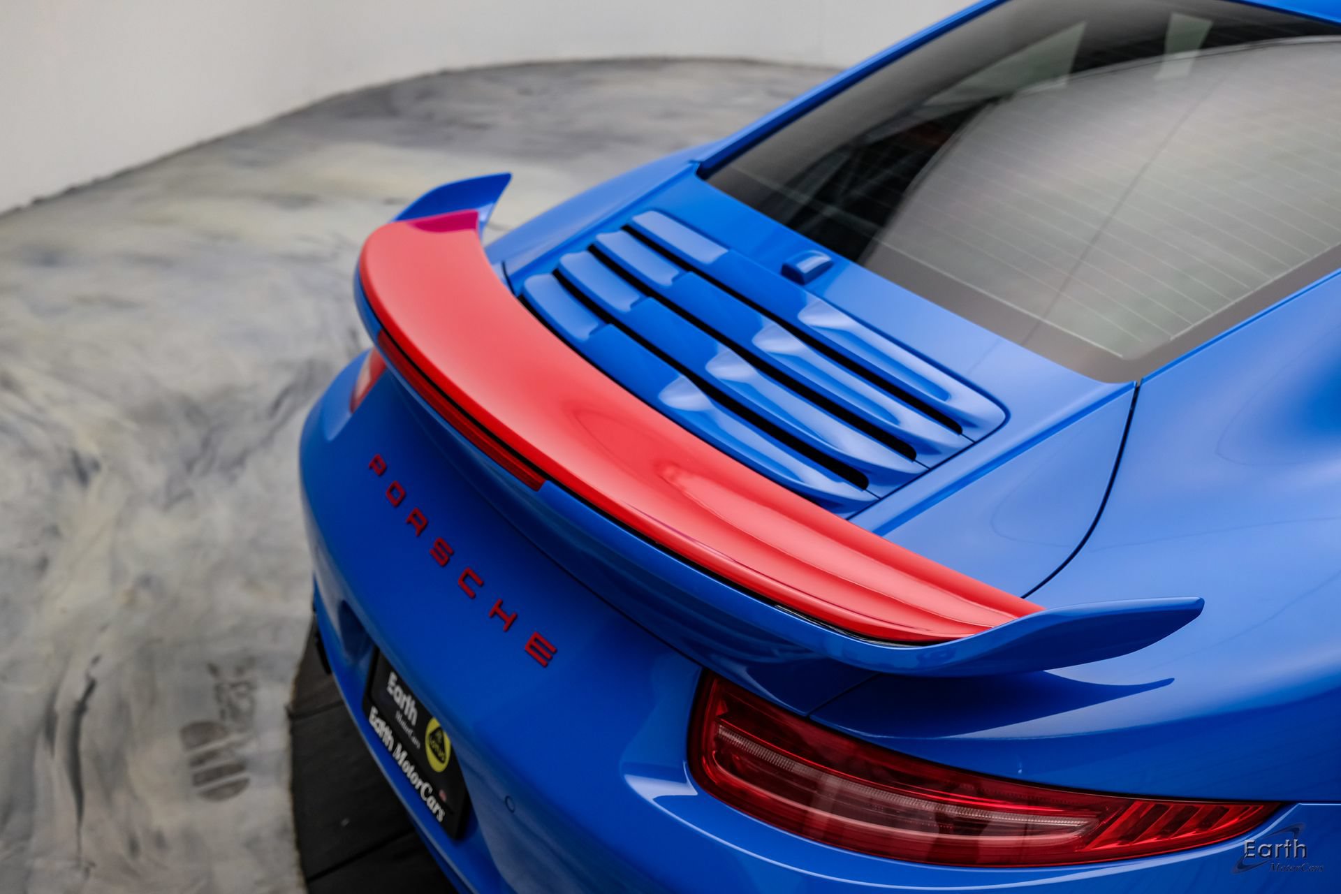 Used 2016 Porsche 911 Turbo S AWD/4WD image 19