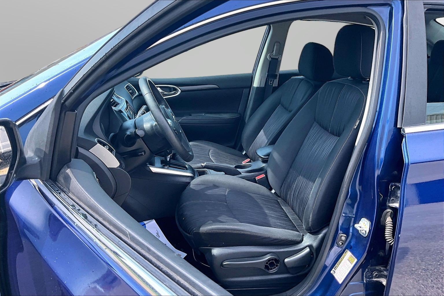 Used 2018 Nissan Sentra SV FWD image 16