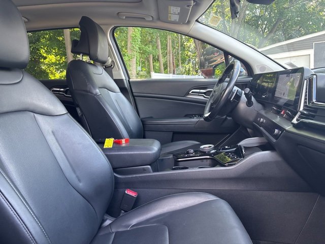 Used 2023 Kia Sportage EX w/ EX Premium Package image 19