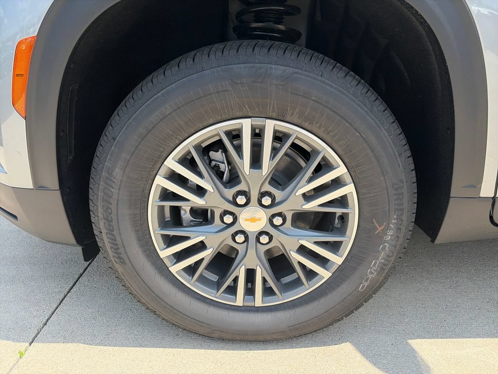 New 2026 Chevrolet Traverse LT FWD image 26