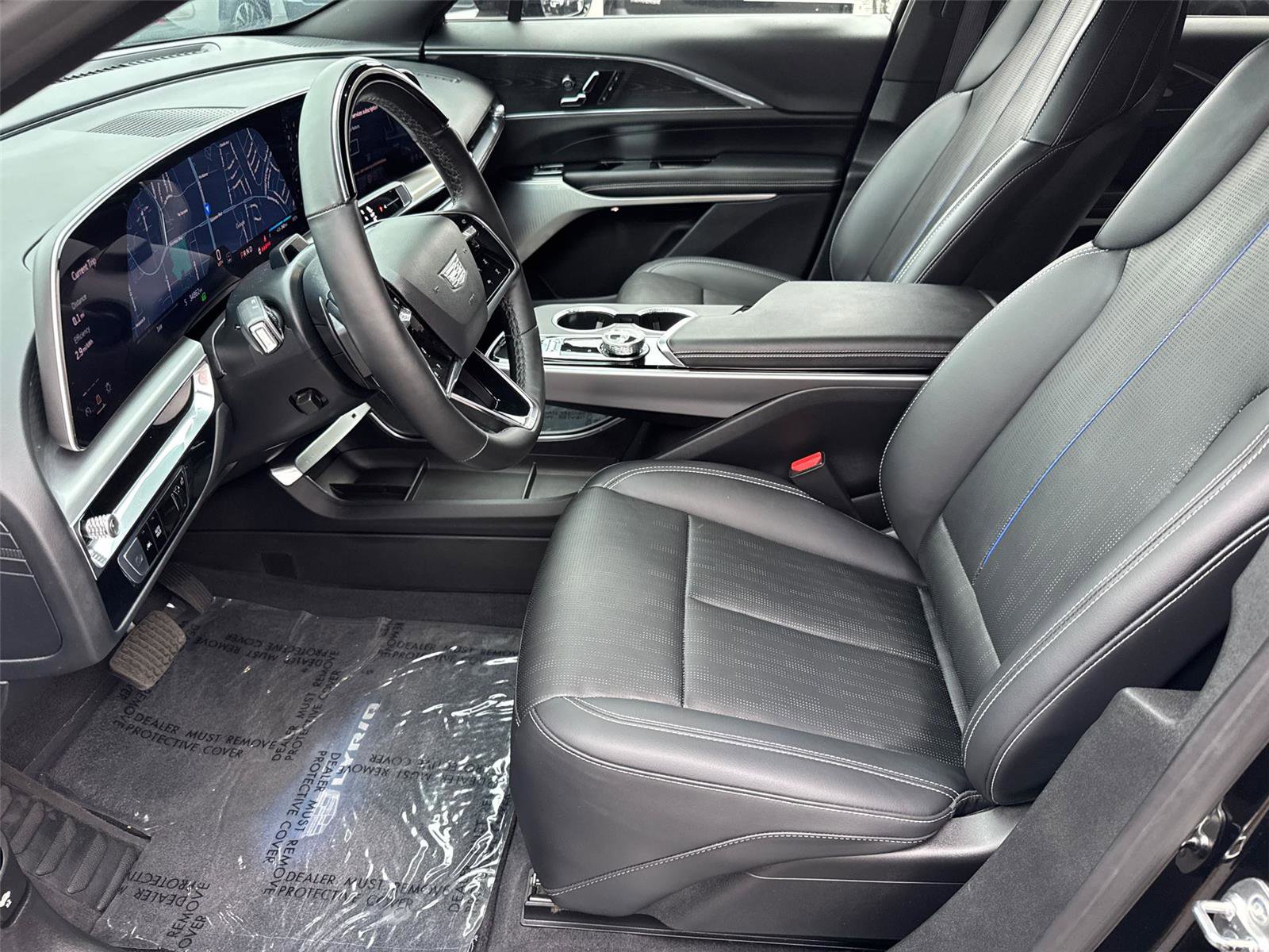 Used 2024 Cadillac Lyriq Sport image 26