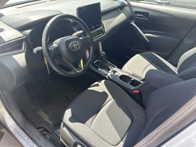 Used 2023 Toyota Corolla Cross LE FWD image 17
