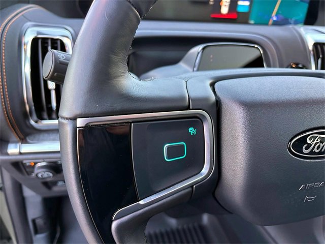 Used 2025 Ford Expedition Tremor image 31