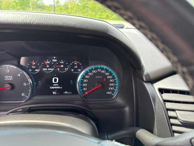Used 2017 Chevrolet Suburban Premier AWD/4WD image 36