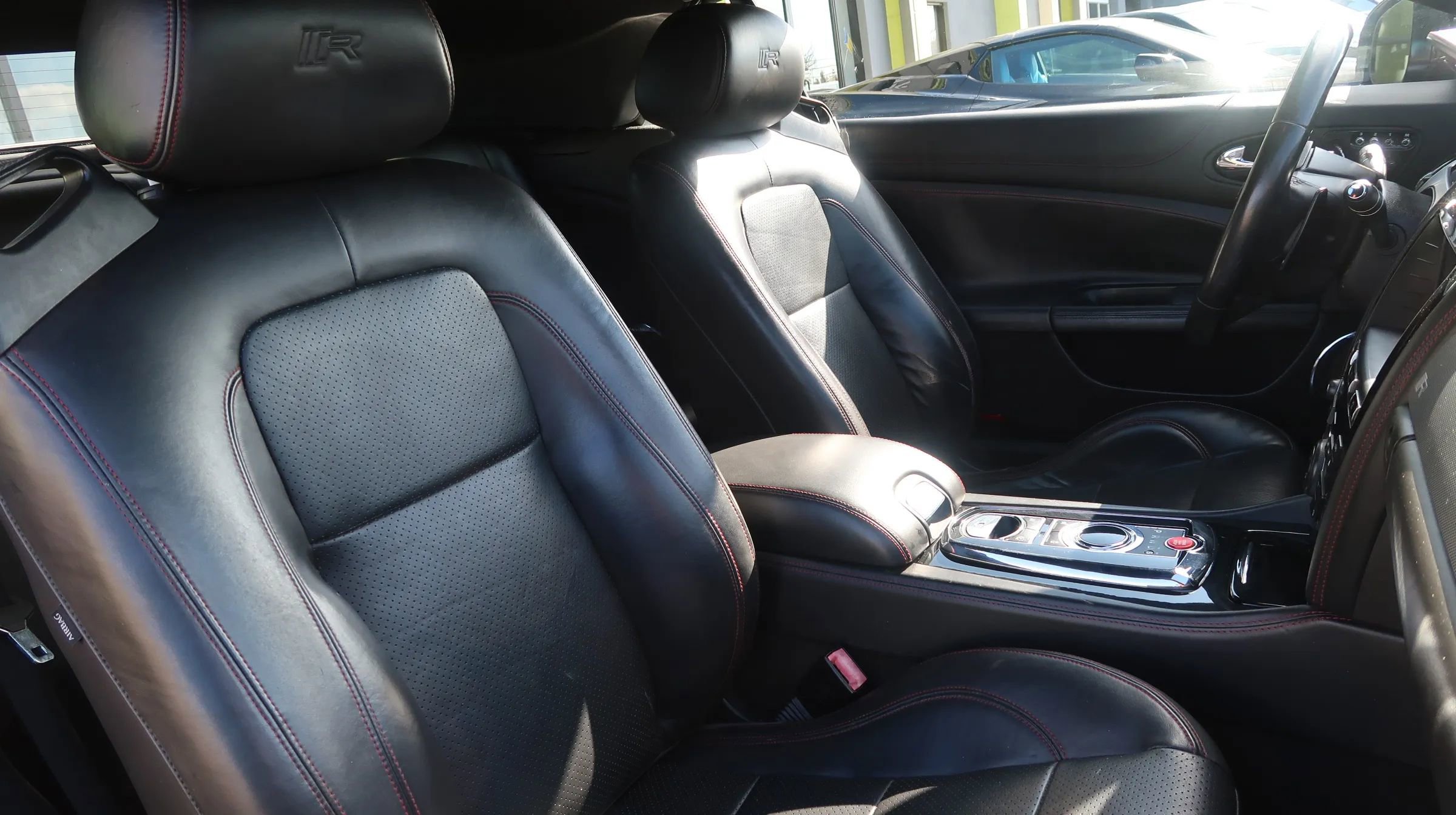 Used 2014 Jaguar XKR R image 21