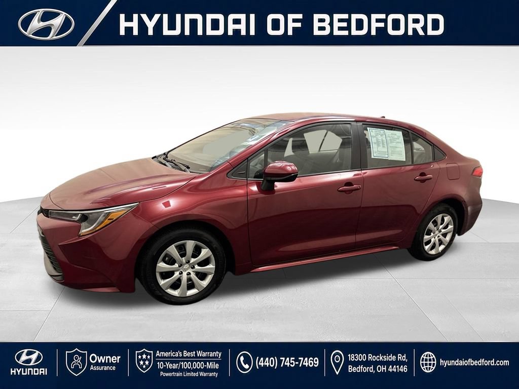 Used 2025 Toyota Corolla LE FWD image 10