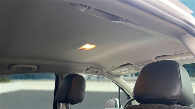 Used 2022 Buick Encore Preferred w/ Safety Package image 16