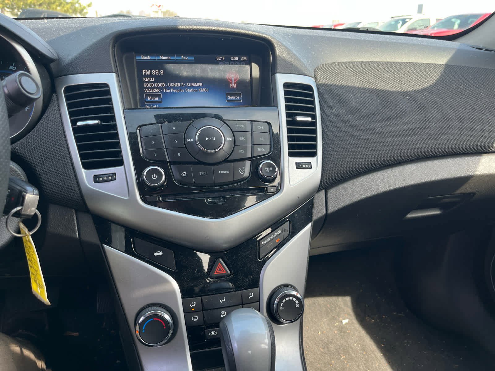 Used 2015 Chevrolet Cruze LT w/ Sun And Sound Package FWD image 8