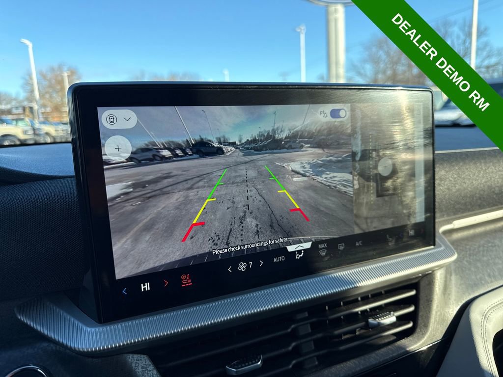 Used 2025 Ford Explorer Platinum w/ LUX Leather Package image 41