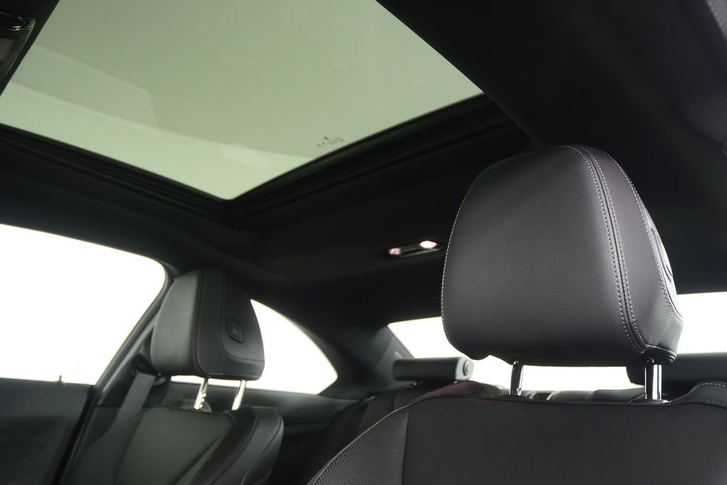 Certified 2025 BMW 230i Coupe image 11