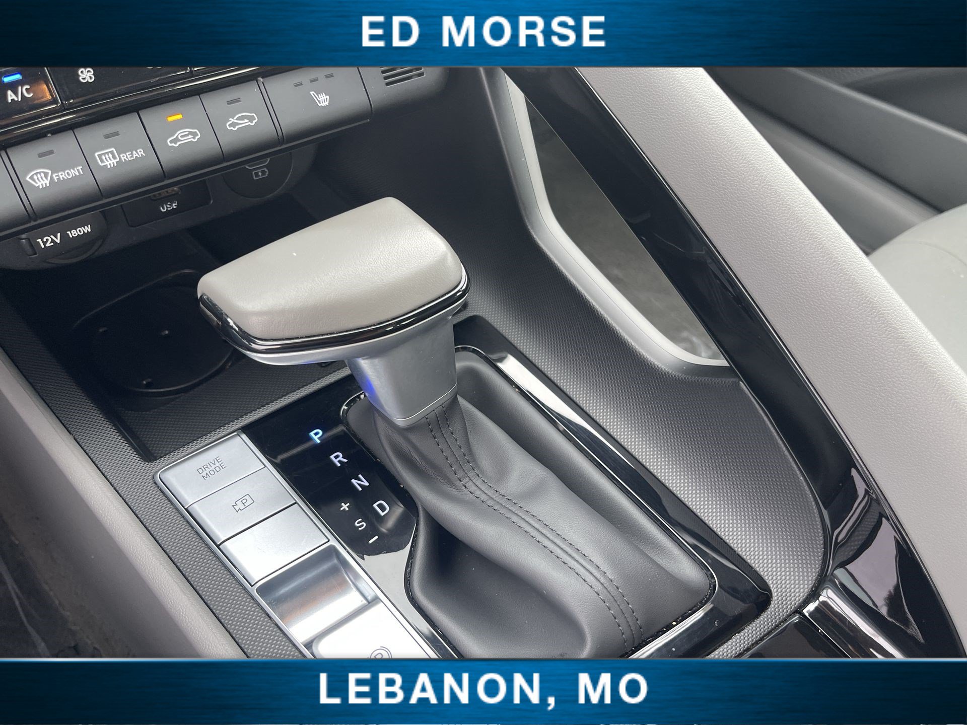 Used 2025 Hyundai Elantra SEL FWD image 15