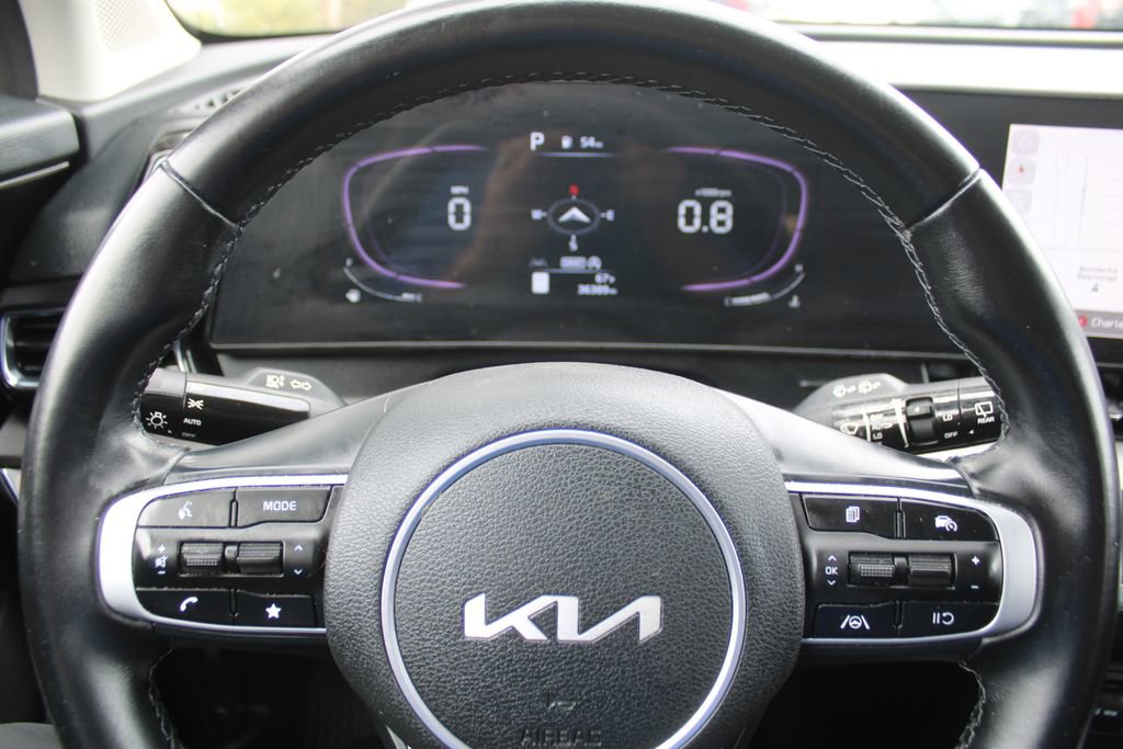 Used 2023 Kia Sportage EX image 25