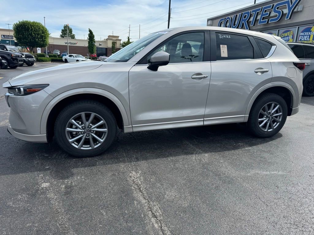 Used 2025 MAZDA CX-5 AWD 2.5 S w/ Preferred Package image 2