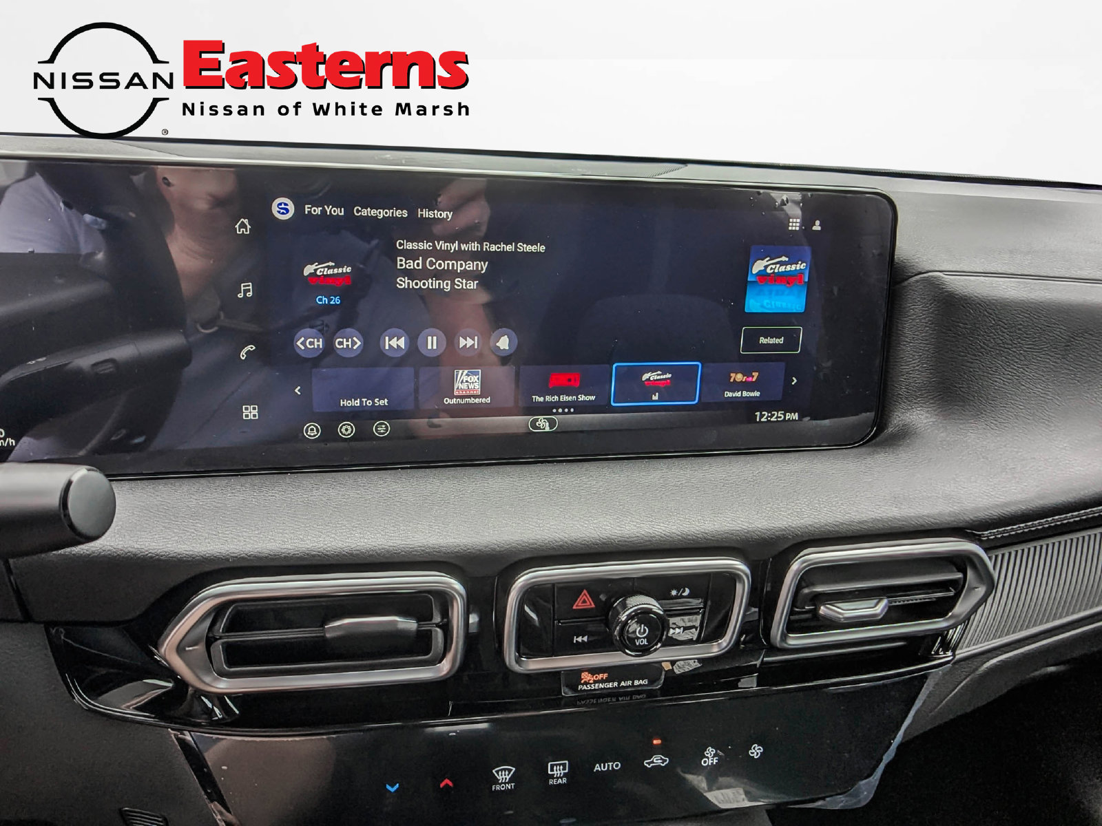 New 2027 Nissan Sentra SV w/ Floor Mat Package FWD image 13