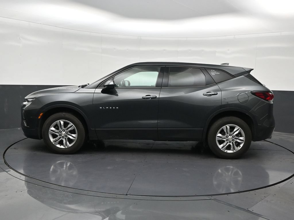 Used 2020 Chevrolet Blazer LT FWD image 2
