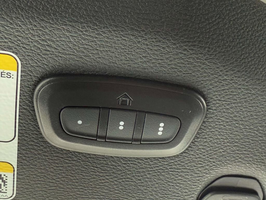 Used 2024 Jeep Wrangler Unlimited Rubicon 4xe w/ Safety Group image 28