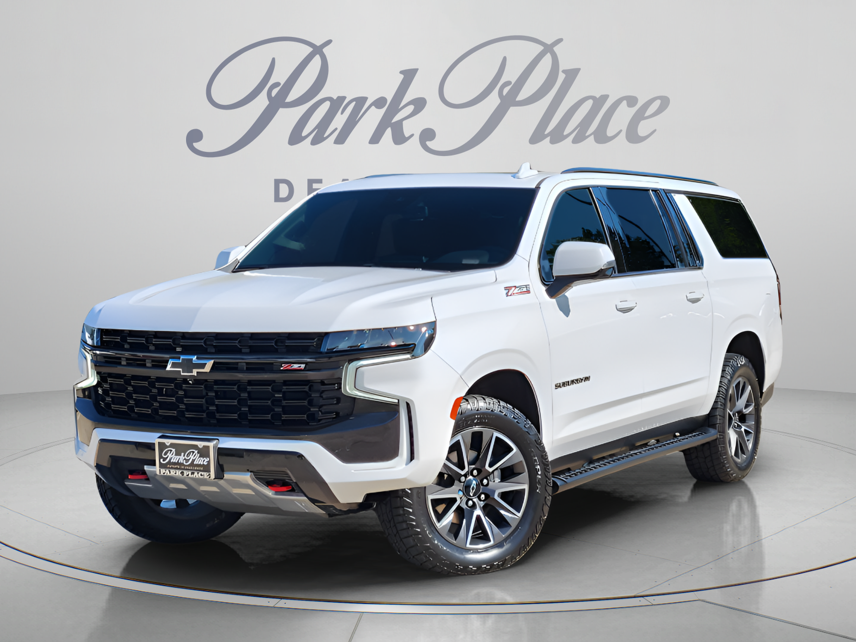 Used 2023 Chevrolet Suburban Z71 w/ Luxury Package AWD/4WD image 1