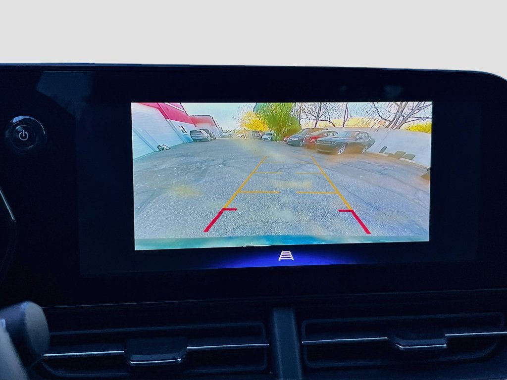 Used 2026 Chevrolet Trax LT w/ Driver Confidence Package FWD image 13