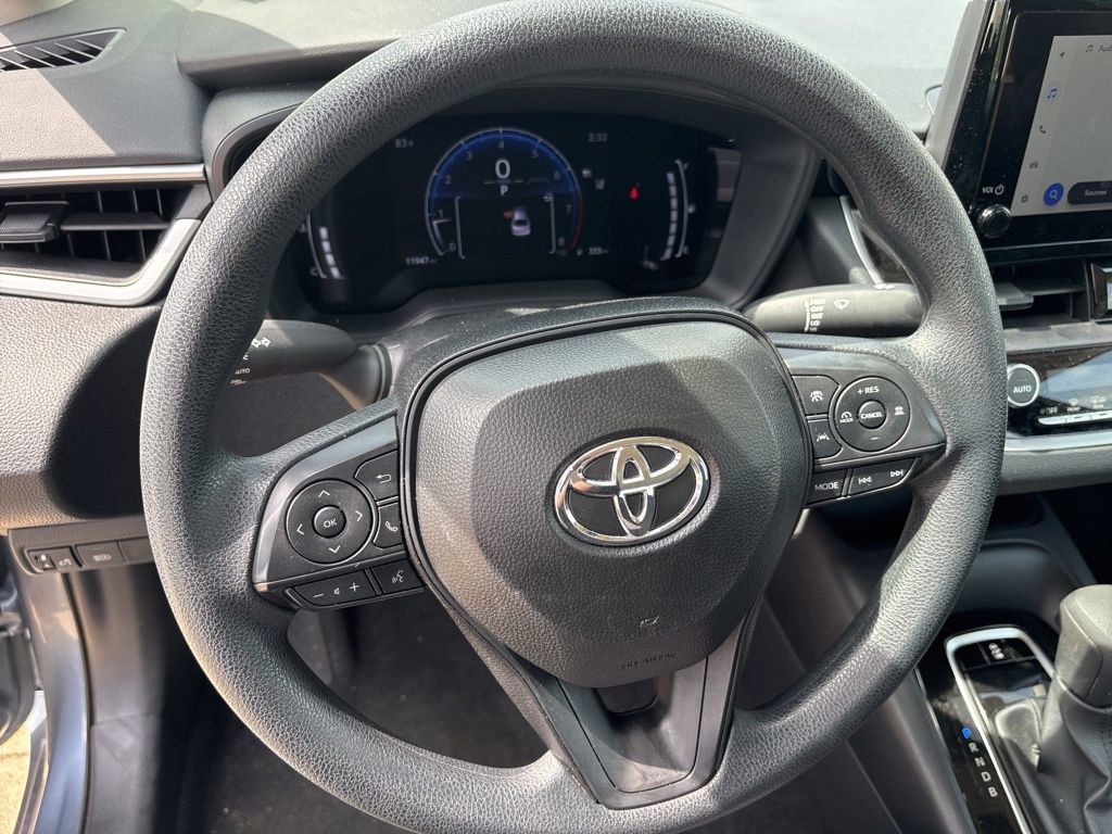 Used 2026 Toyota Corolla LE FWD image 15
