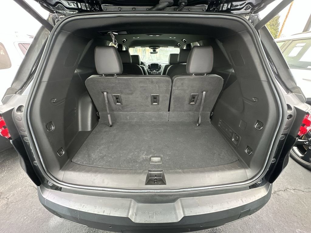 Used 2022 Chevrolet Traverse RS image 23