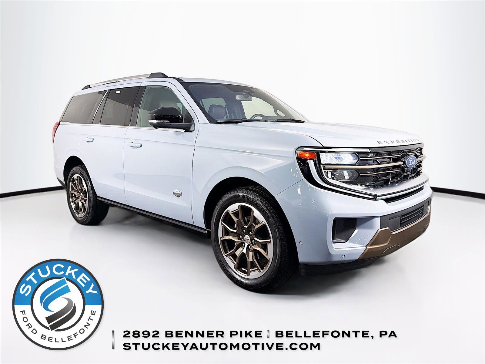 Used 2025 Ford Expedition King Ranch image 1