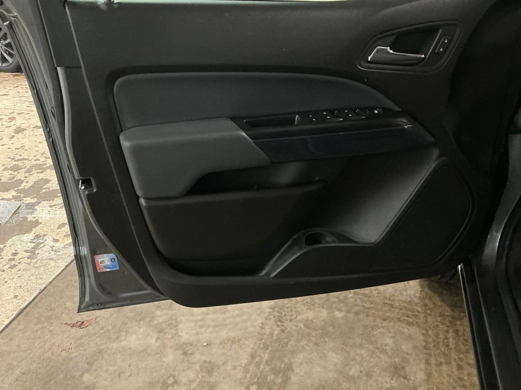 Used 2018 Chevrolet Colorado Z71 image 11