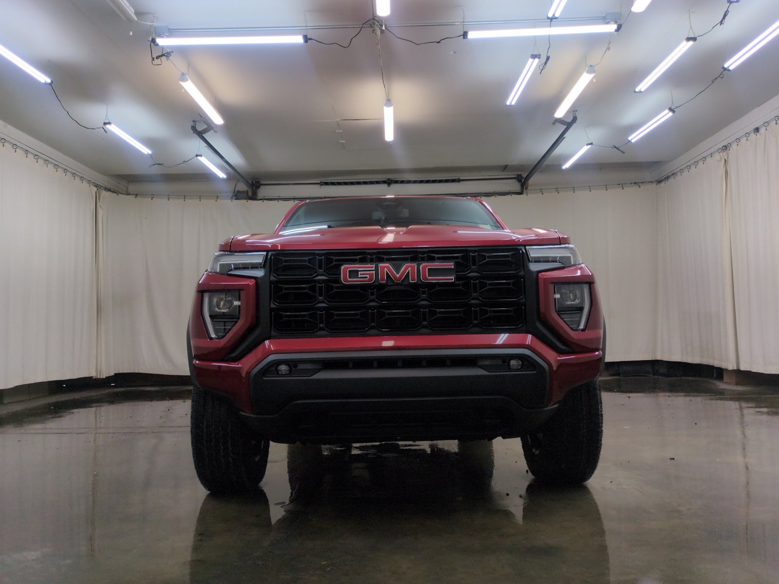 New 2026 GMC Canyon Elevation w/ Convenience Package RWD image 9