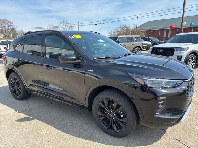 New 2026 Ford Escape ST-Line Elite w/ Equipment Group 501A image 9