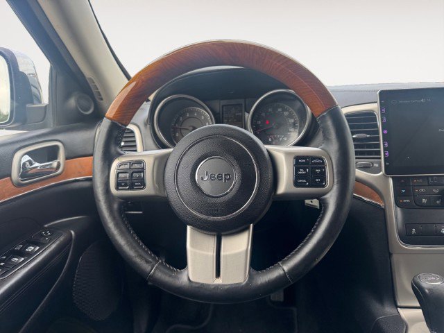 Used 2012 Jeep Grand Cherokee Overland image 5
