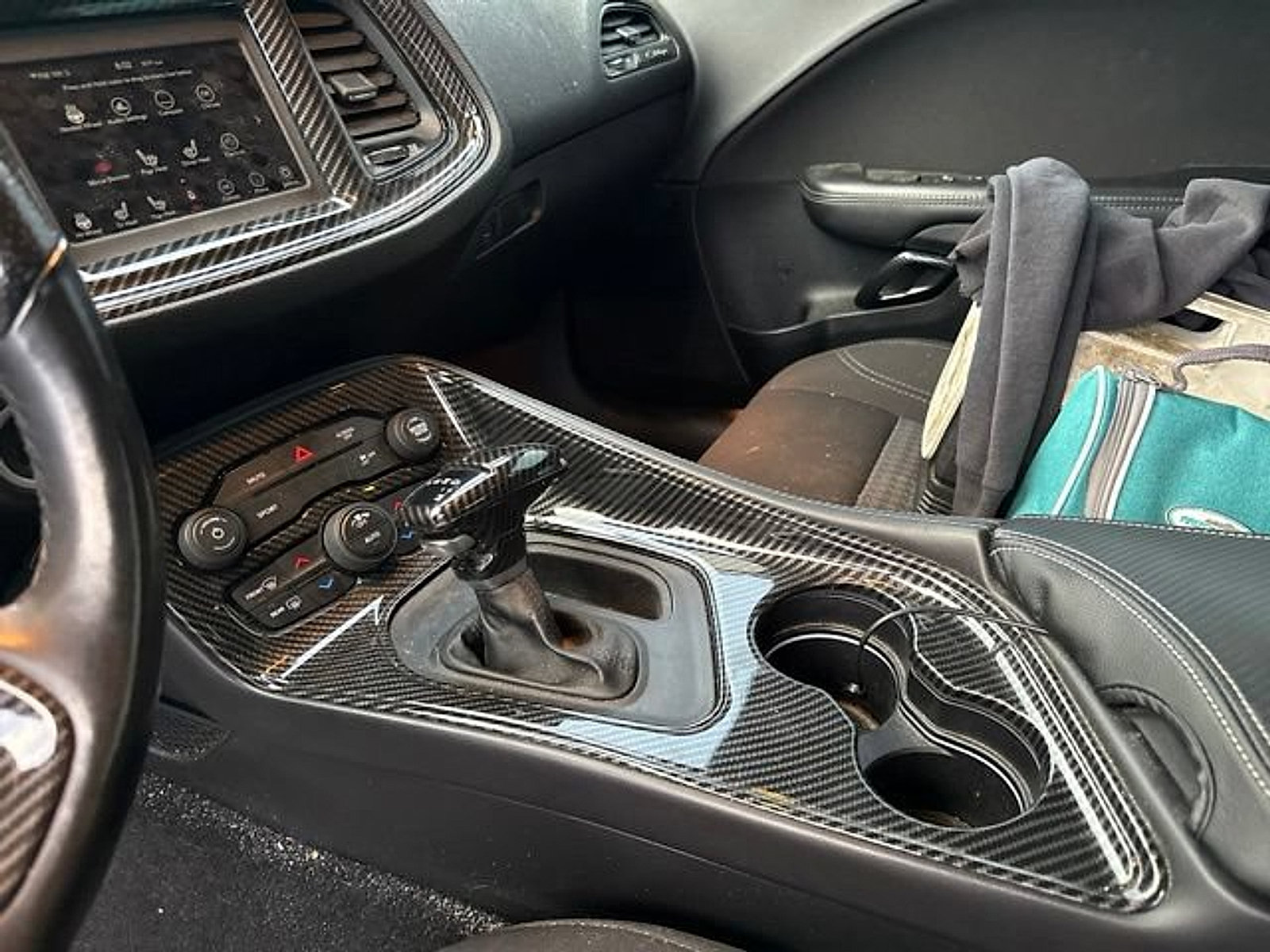 Used 2020 Dodge Challenger SXT w/ Blacktop Package AWD/4WD image 14