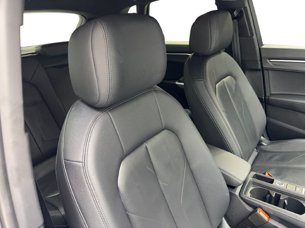 Used 2025 Audi Q3 2.0T Premium AWD/4WD image 48