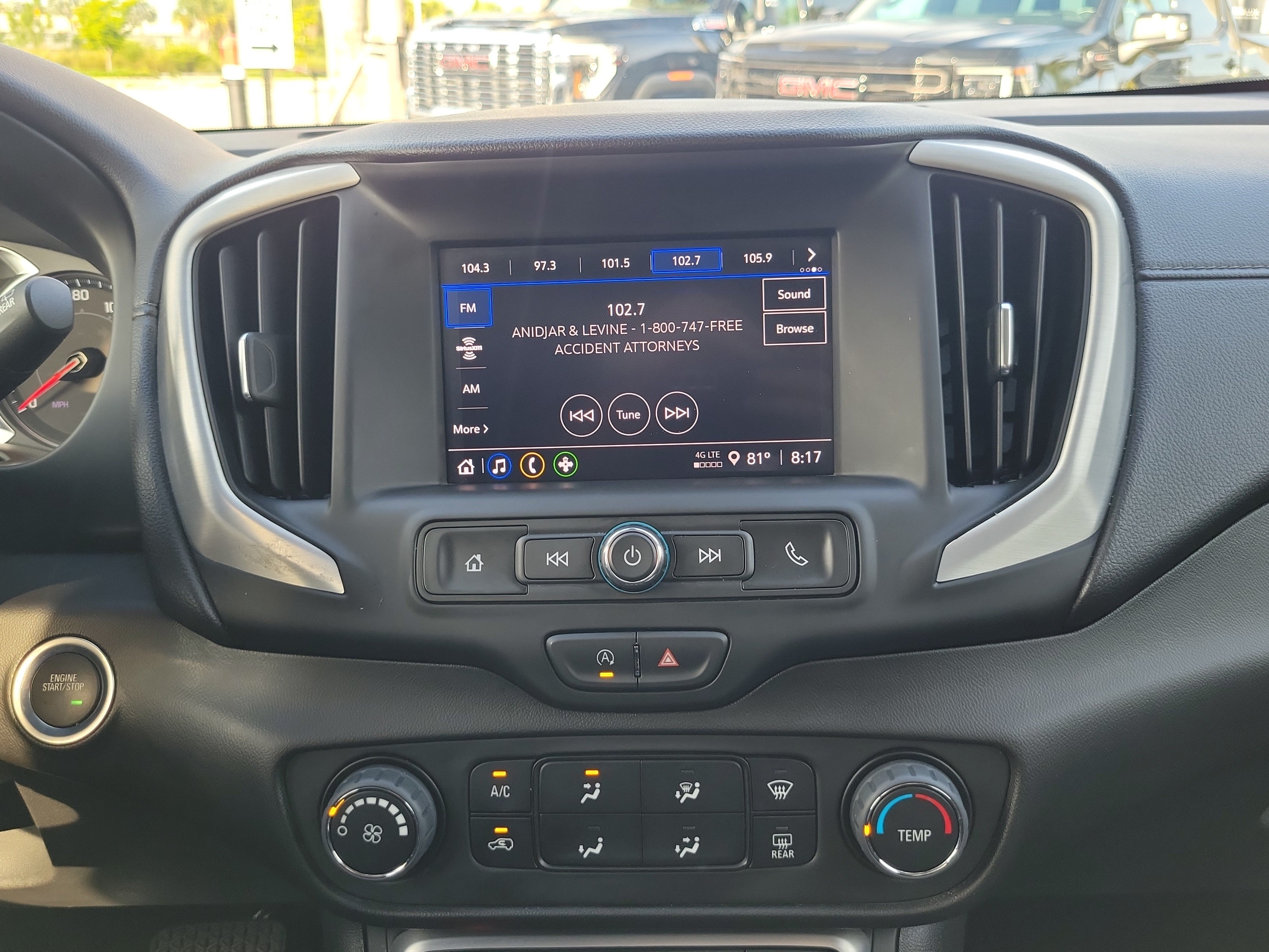 Used 2024 GMC Terrain SLE FWD image 20