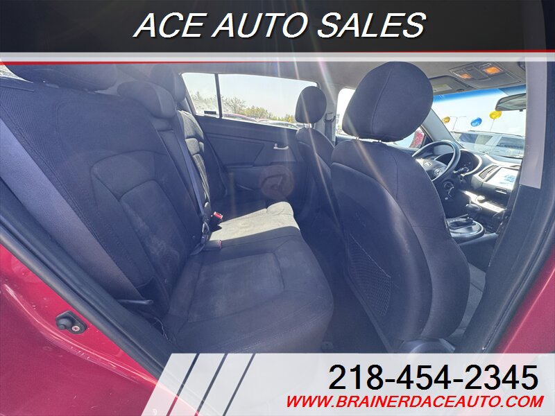 Used 2013 Kia Sportage LX AWD/4WD image 11