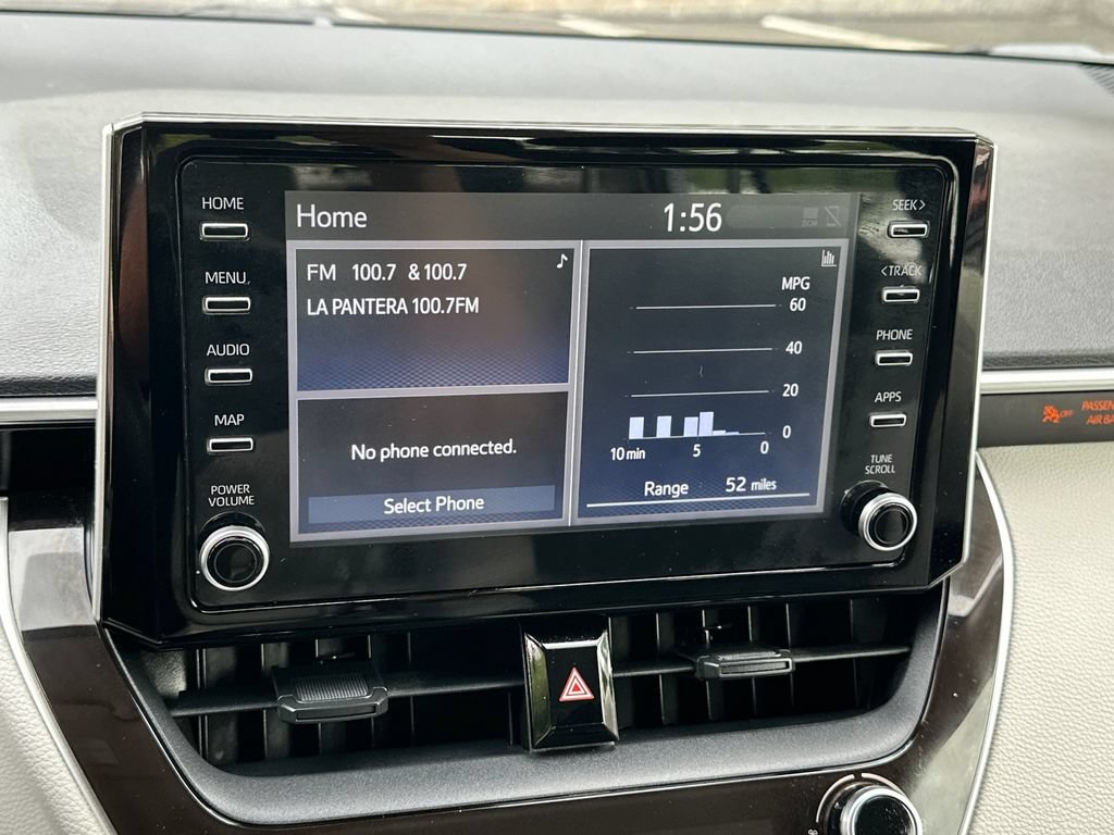 Used 2020 Toyota Corolla LE w/ Carpet Mat Package (TMS) FWD image 22