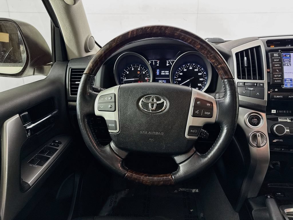 Used 2013 Toyota Land Cruiser AWD/4WD image 30