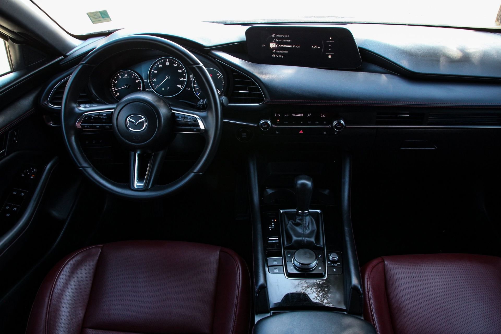 Used 2025 MAZDA MAZDA3 Carbon image 32