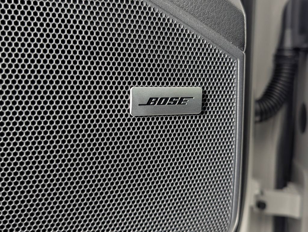 New 2026 Porsche Cayenne image 28