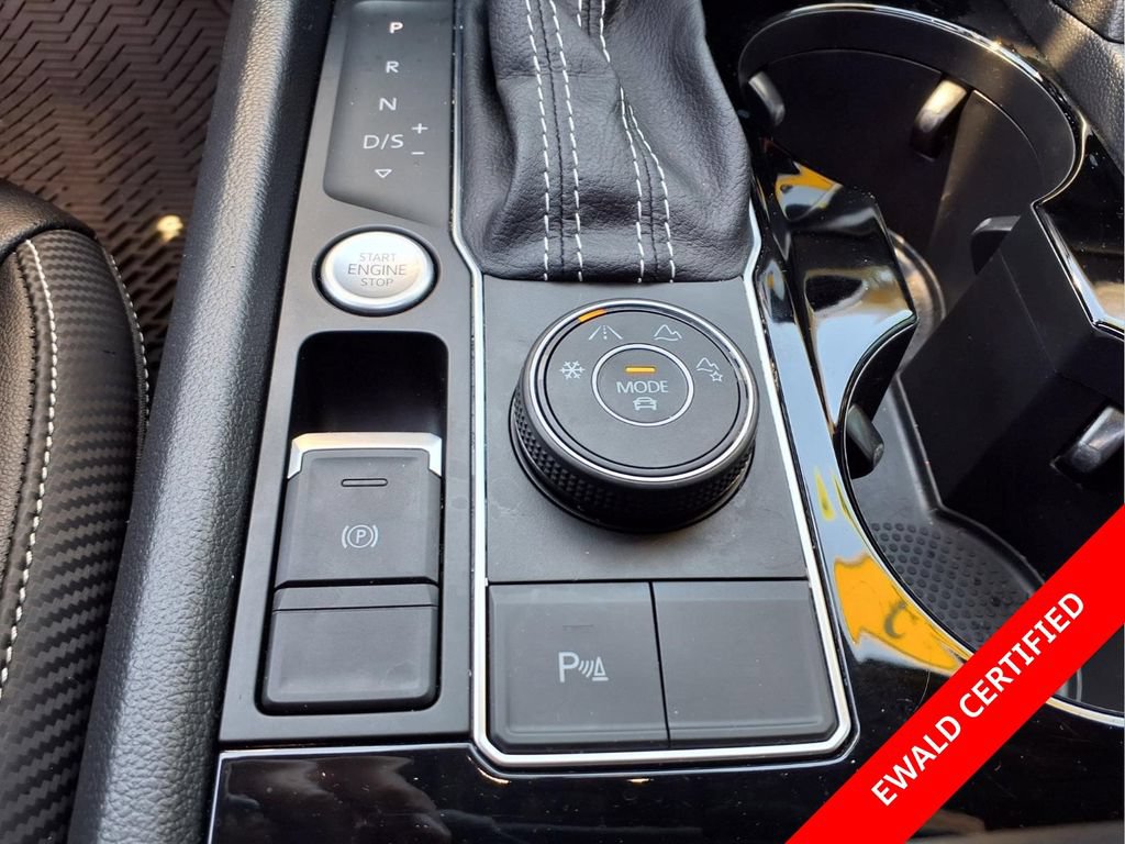 Used 2023 Volkswagen Atlas Cross Sport SE w/ Panoramic Sunroof Package AWD/4WD image 22