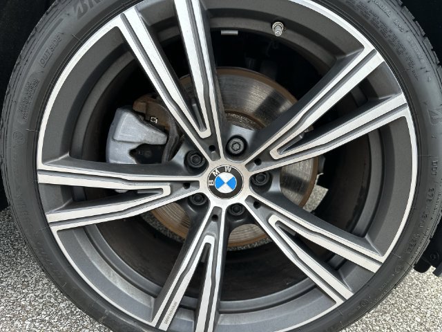Used 2023 BMW 330i xDrive Sedan w/ Driving Assistance Package AWD/4WD image 21