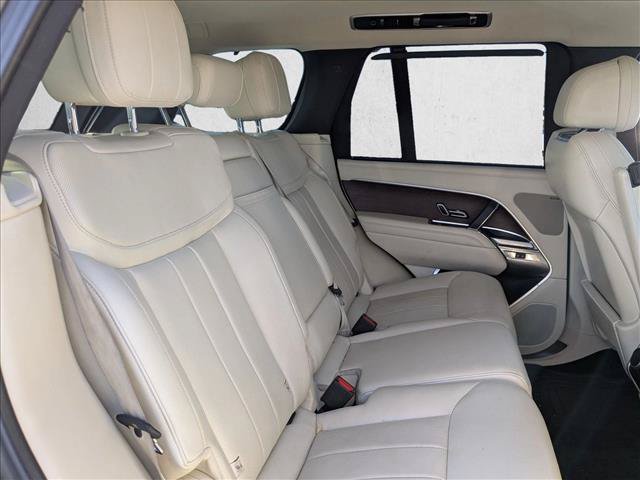 Used 2023 Land Rover Range Rover SE AWD/4WD image 16