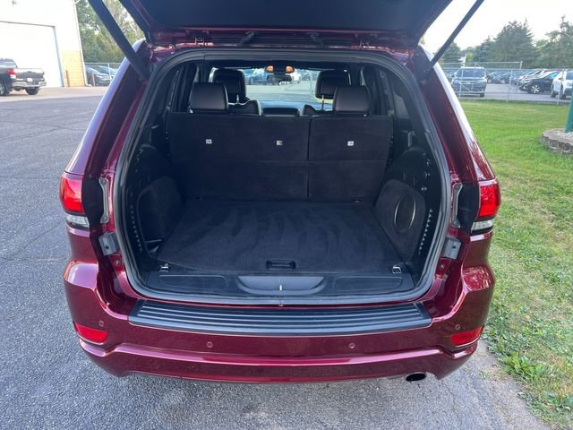 Used 2021 Jeep Grand Cherokee Laredo X image 3