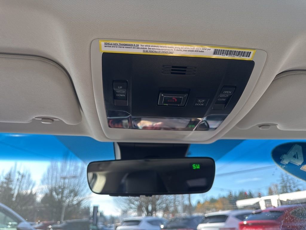 Used 2024 Lexus ES 350 w/ Accessory Package (Z1) image 29