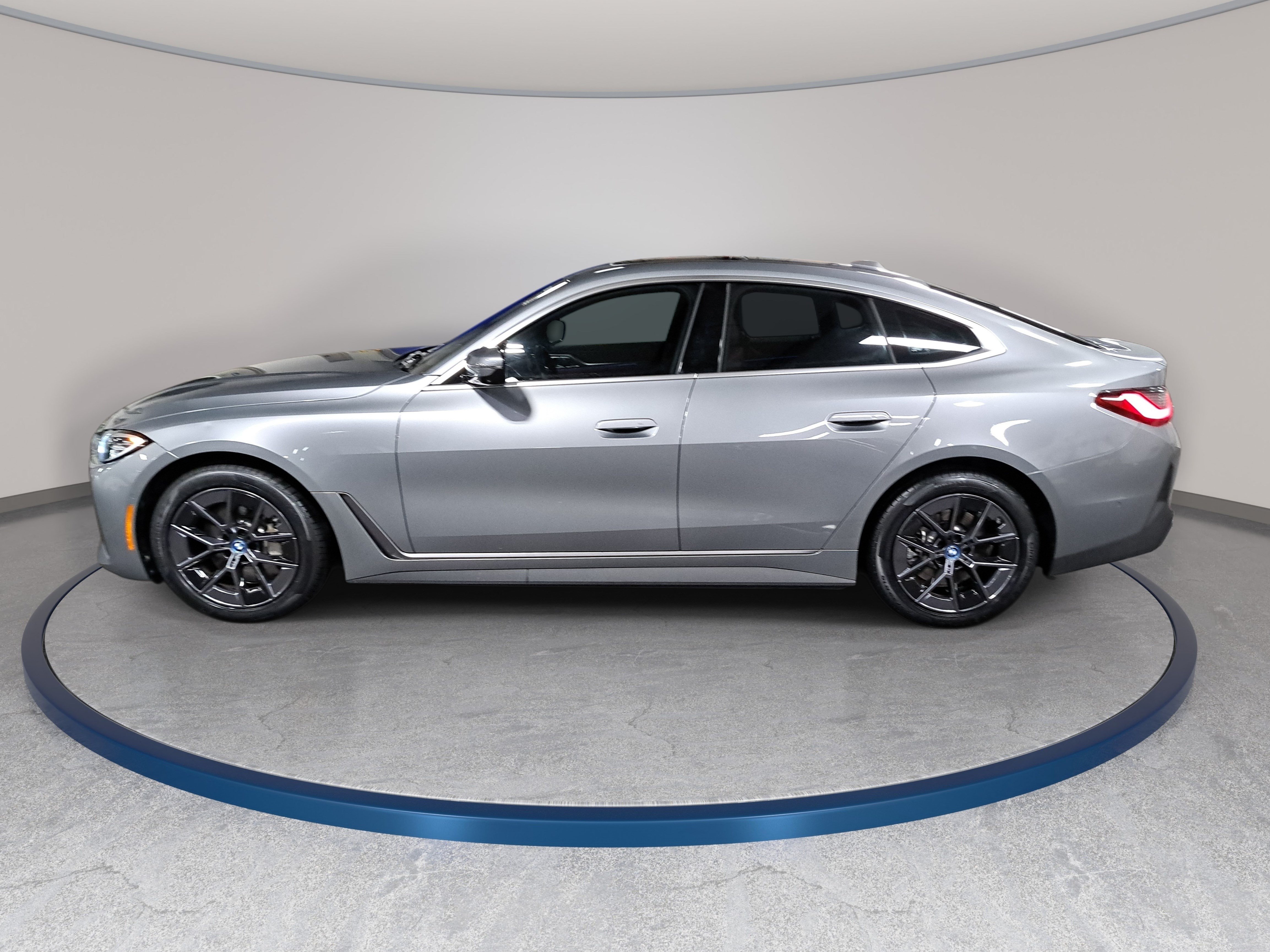 Certified 2024 BMW i4 eDrive35 w/ Premium Package RWD image 9