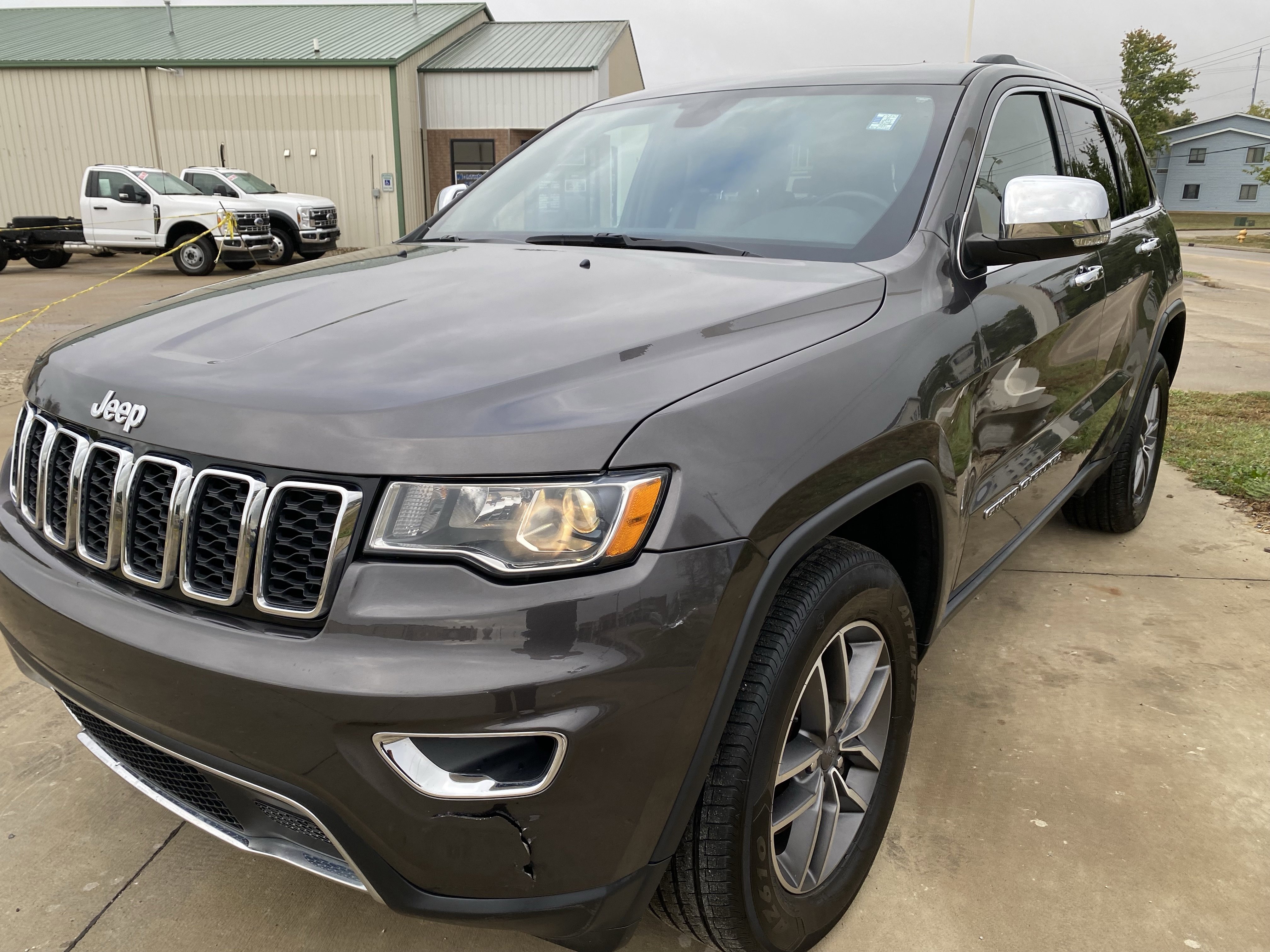 Used 2021 Jeep Grand Cherokee Limited image 16