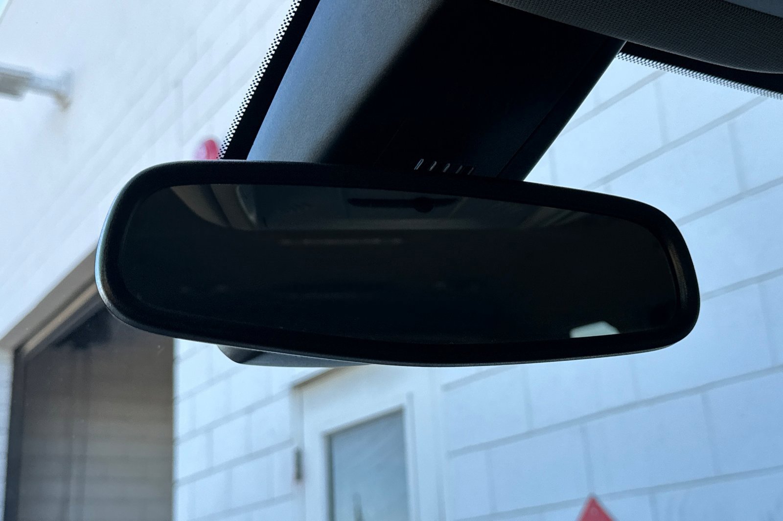 Used 2023 GMC Acadia SLT image 26