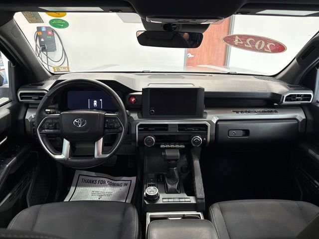 Used 2024 Toyota Tacoma TRD Off-Road image 39