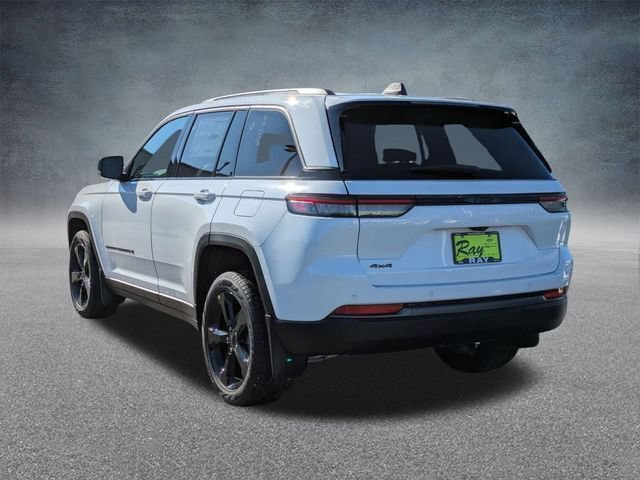 New 2026 Jeep Grand Cherokee Limited w/ Limited Altitude Package AWD/4WD image 7