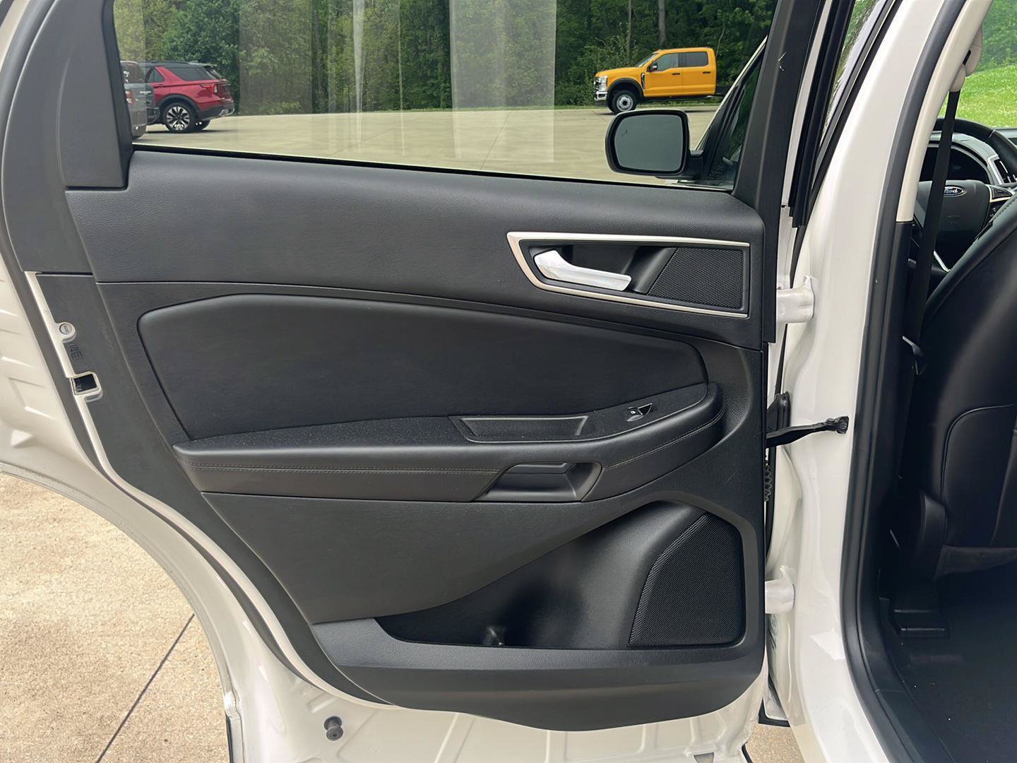 Used 2022 Ford Edge SEL w/ Convenience Package AWD/4WD image 24