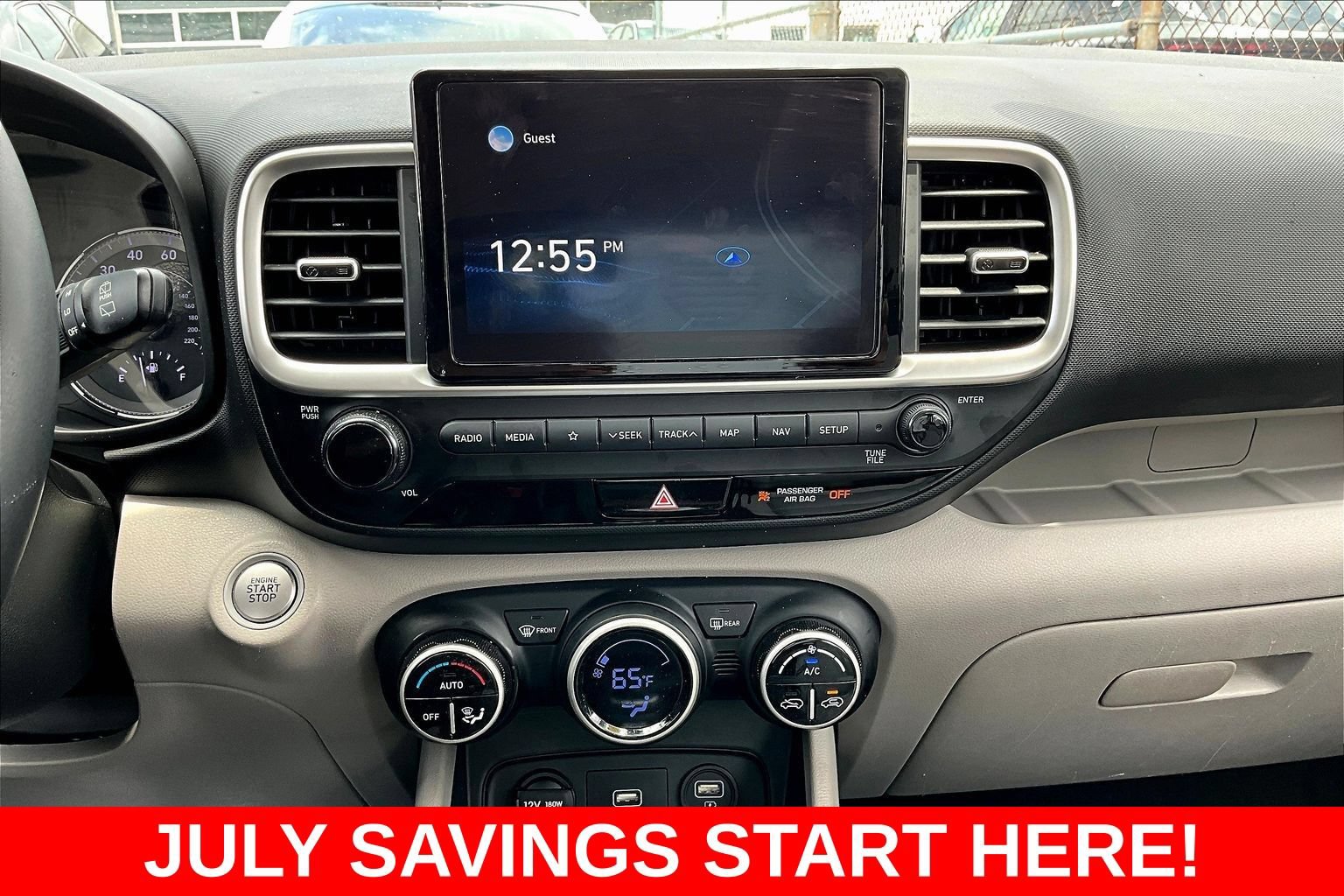 Used 2021 Hyundai Venue SEL w/ Premium Package FWD image 15
